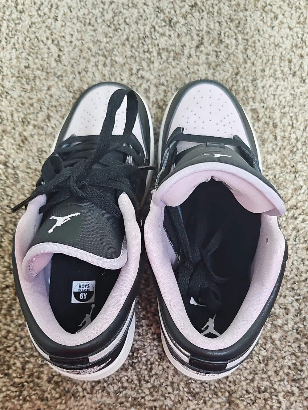 NIKE AIR JORDAN 1 LOW SE YOUTH SNEAKERS BFPM-07-050